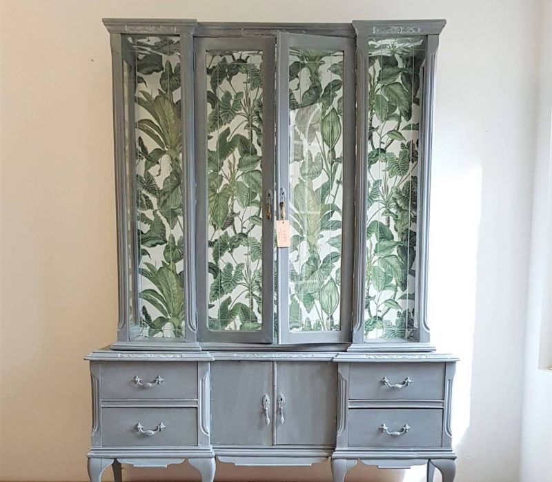 Cómo tapar los cristales de una vitrina