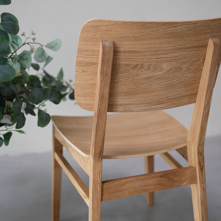 Pack de 2 o 4 Sillas de comedor madera roble KODAMA | VESKOR
