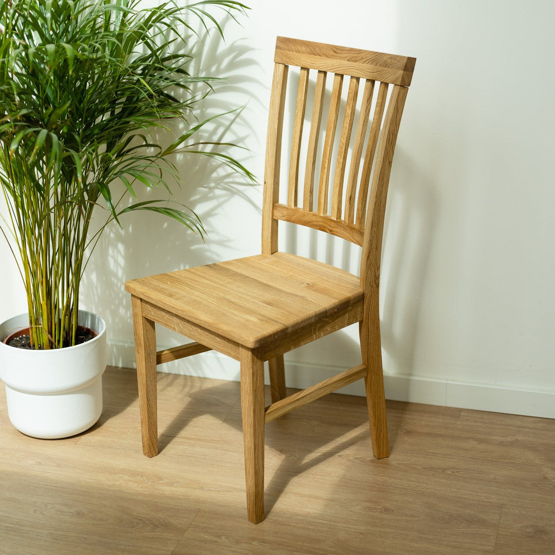 Pack de 2 o 4 Sillas de Comedor de Madera Maciza de Roble Provance | VESKOR