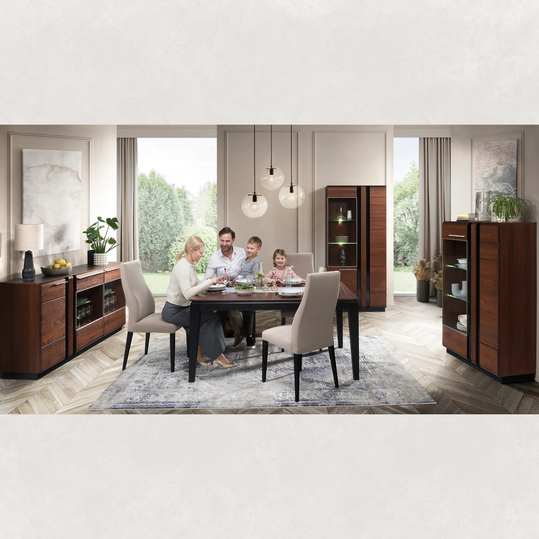 Vitrina de roble PORTI 10, 66x198x42 cm. | VESKOR