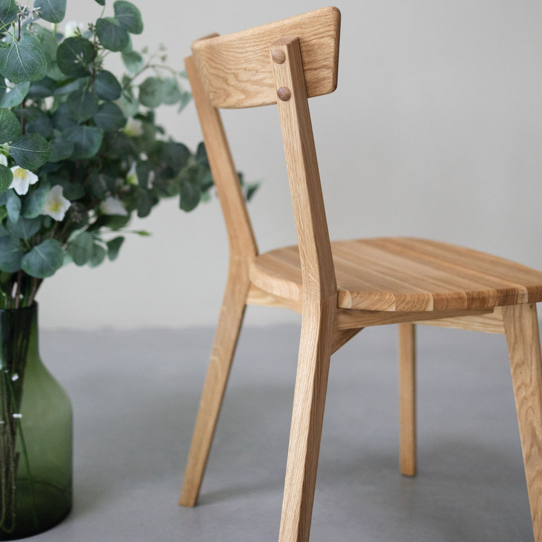 Pack de 2 o 4 Sillas de comedor madera maciza roble VICTORIA | VESKOR