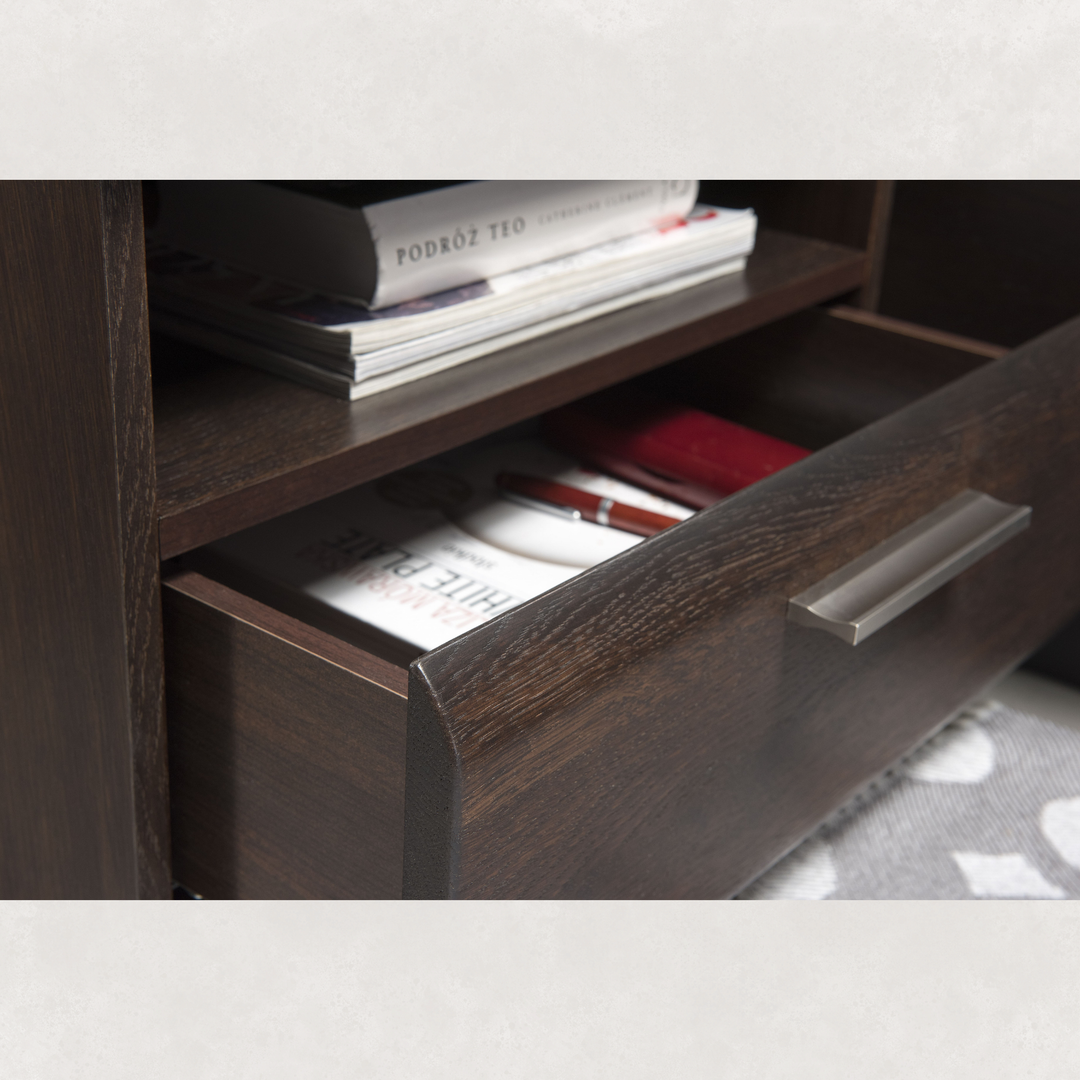 Mesita de noche de roble PORTI 79, 50x45x42 cm. | VESKOR