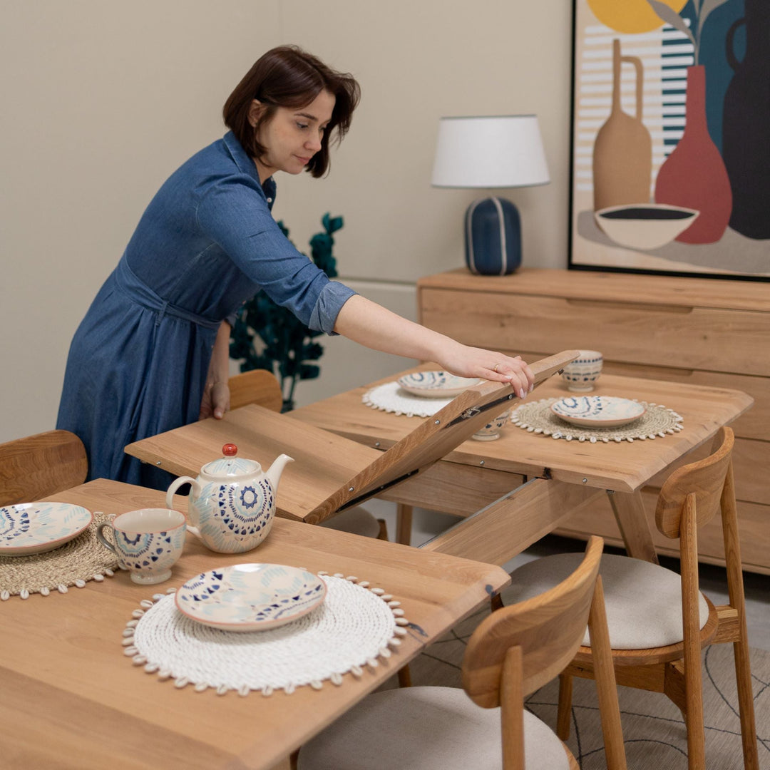 Mesa de jantar extensível em madeira maciça SWEDEN | NordicStory
