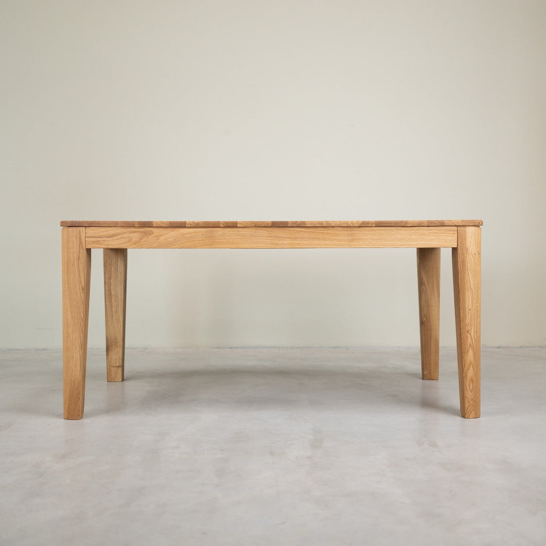Table de salle à manger à rallonges en chêne massif KODAMA | NordicStory