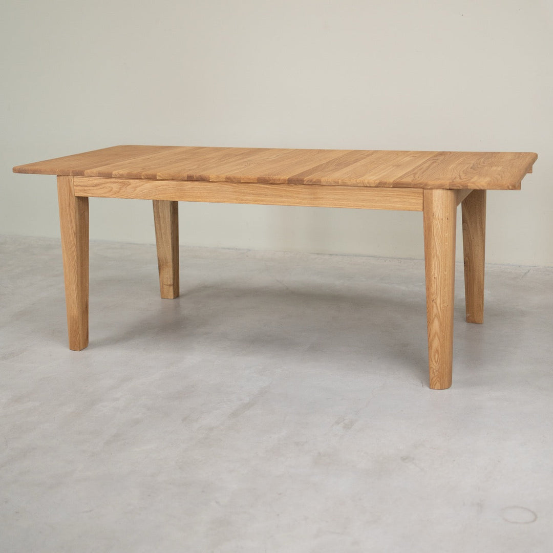 Table de salle à manger à rallonges en chêne massif KODAMA | NordicStory