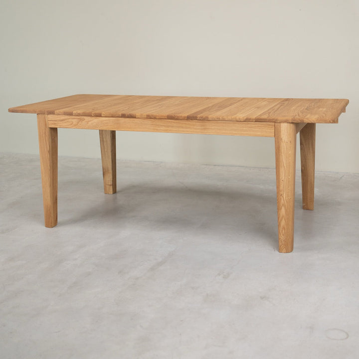 Table de salle à manger à rallonges en chêne massif KODAMA | NordicStory