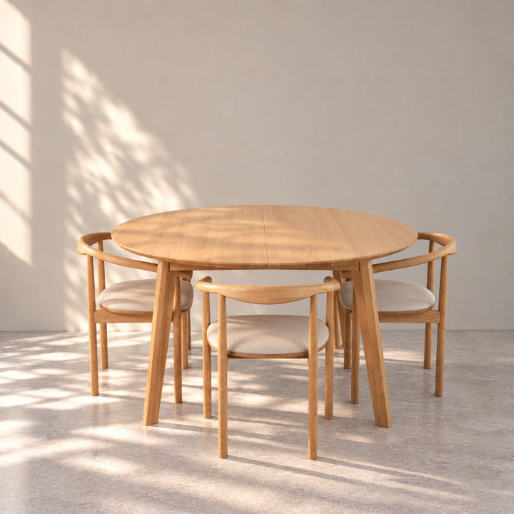 Mesa de comedor redonda extensible de madera maciza de roble SAGA | VESKOR