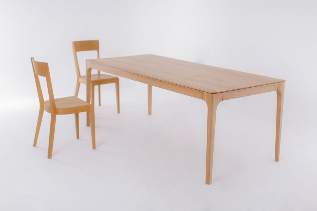 Mesa de jantar extensível em madeira maciça CREATIV | VESKOR