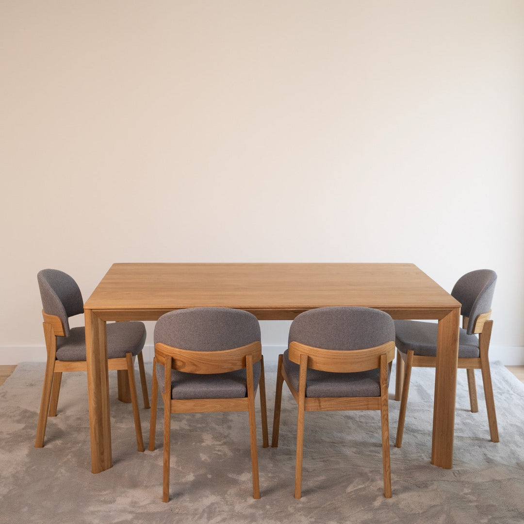 Table de salle à manger fixe en bois massif DITA | VESKOR