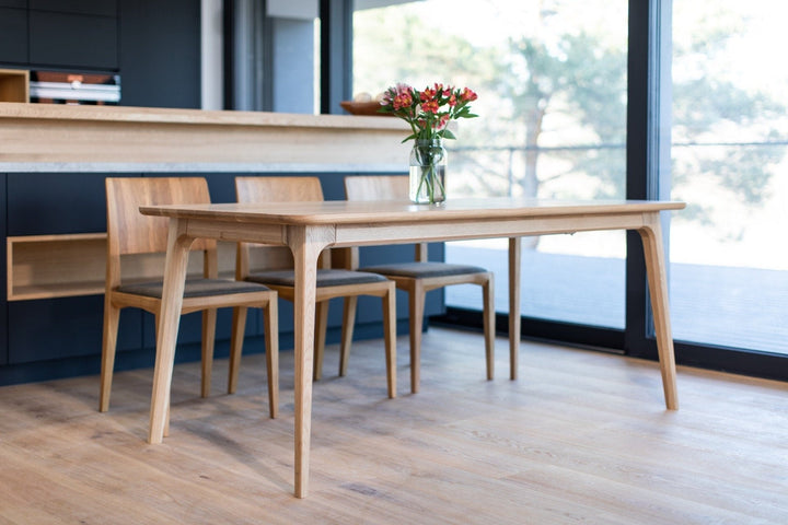 Table de salle à manger fixe en chêne massif TOKIO | VESKOR