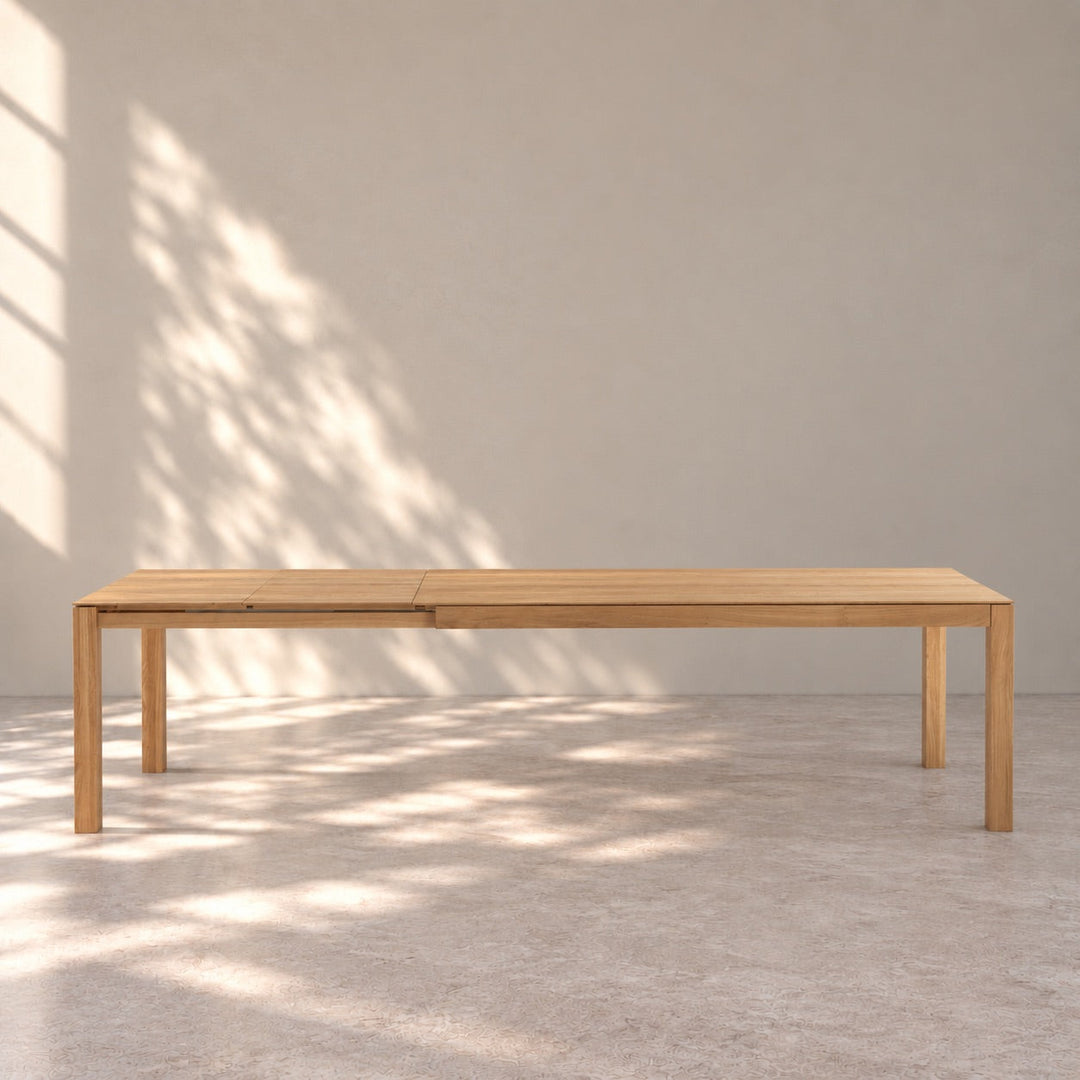 Table de salle à manger extensible en chêne massif VERDI | VESKOR