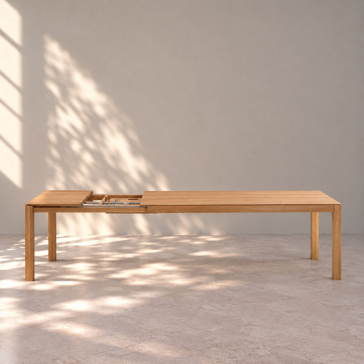 Table de salle à manger extensible en chêne massif VERDI | VESKOR