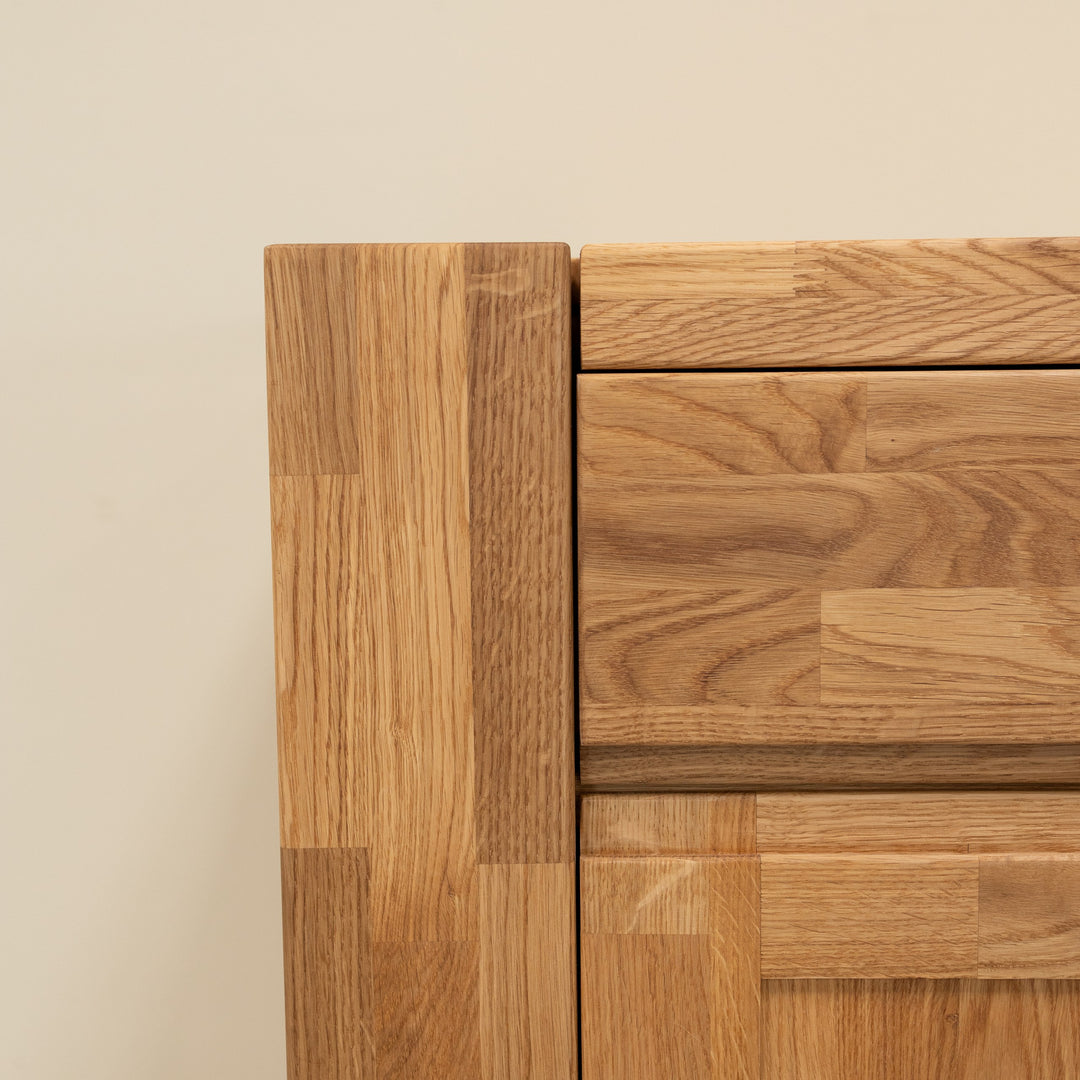 Aparador de madera maciza roble BALDER, 160x44x82 cm. | VESKOR