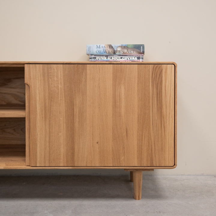Mueble de TV madera roble AMANDI | VESKOR