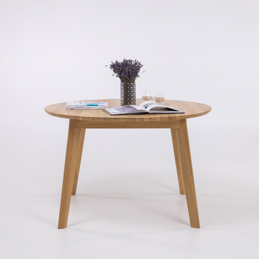 Mesa de comedor extensible redondade madera maciza SAGA | KARPIS