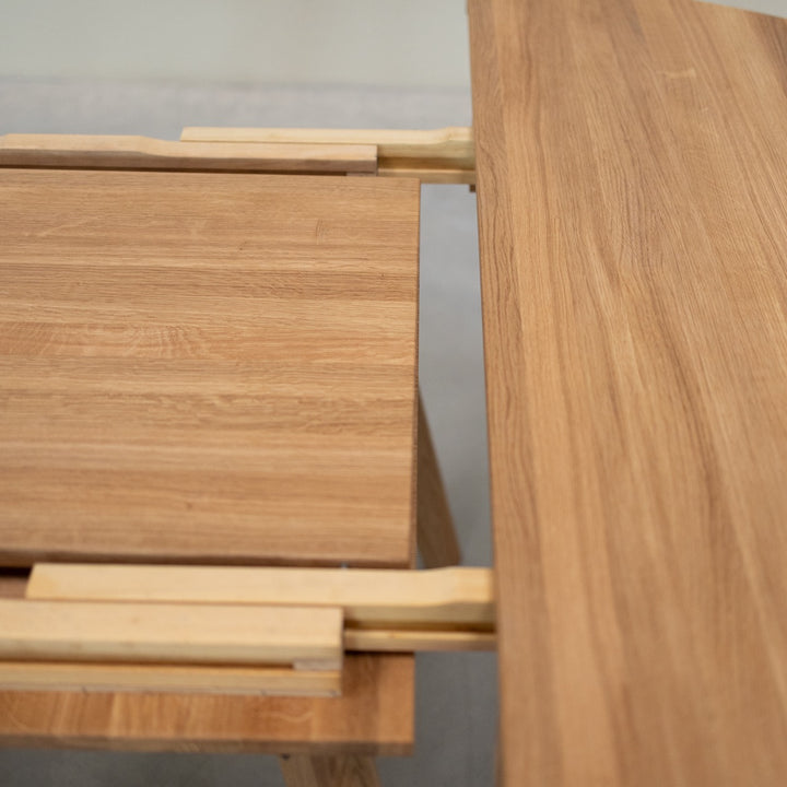 VESKOR Mesa de comedor redonda y extensible de madera maciza de roble LEA