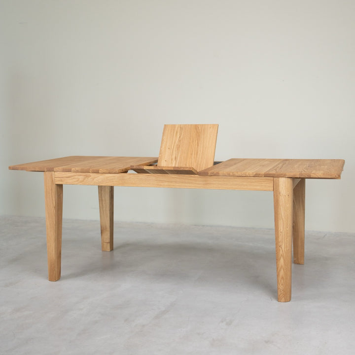 Mesa de comedor extensible de madera maciza roble KODAMA | VESKOR