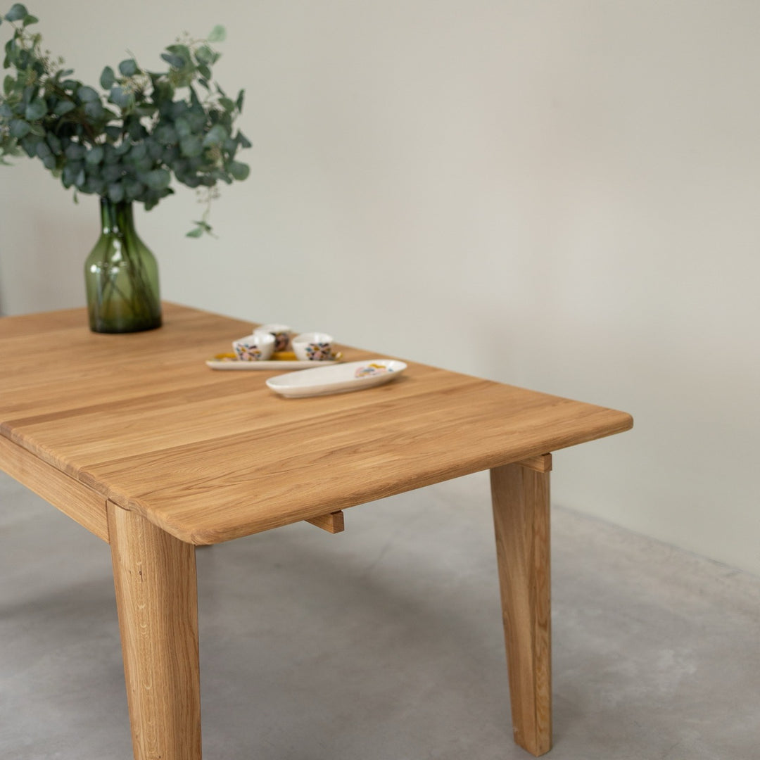 Mesa de comedor extensible de madera maciza roble KODAMA | VESKOR