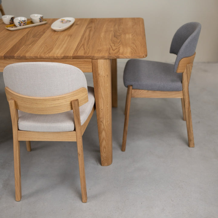 Mesa de comedor extensible de madera maciza roble KODAMA | VESKOR