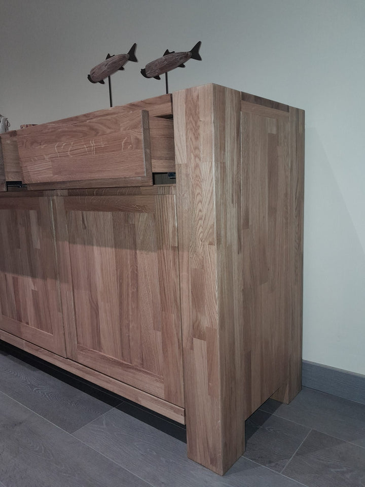 Aparador de madera maciza roble BALDER, 160x44x82 cm. | VESKOR
