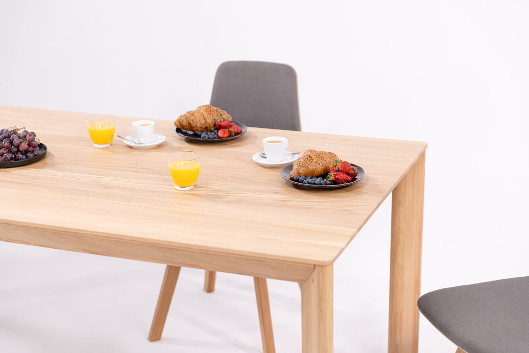 Mesa de comedor extensible madera maciza DITA | KARPIS