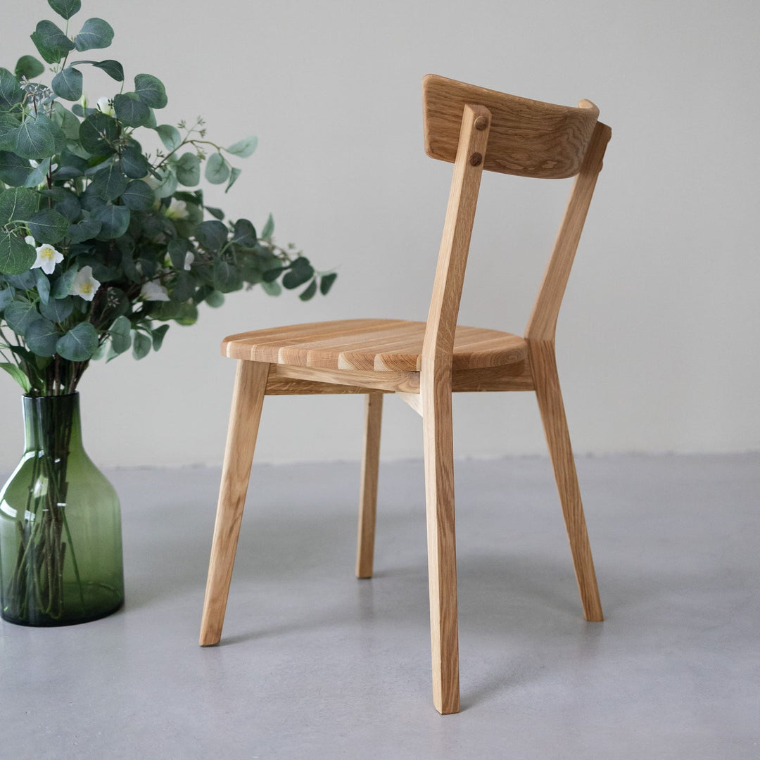 Pack de 2 o 4 Sillas de comedor madera maciza roble VICTORIA | VESKOR