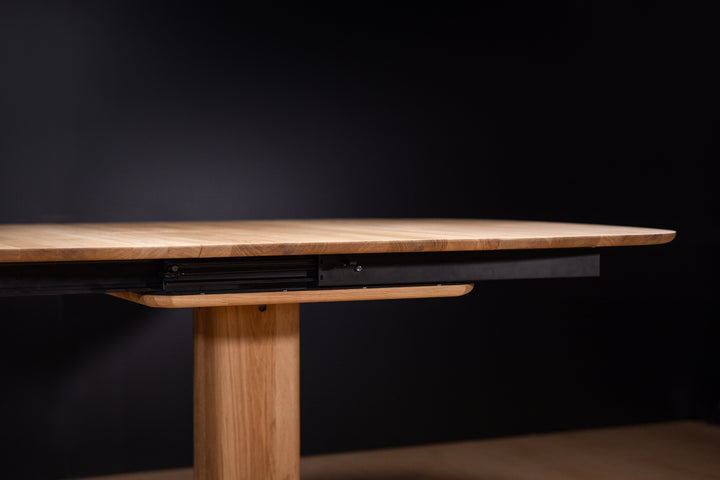 Mesa de comedor fija madera maciza LUNA | KARPIS