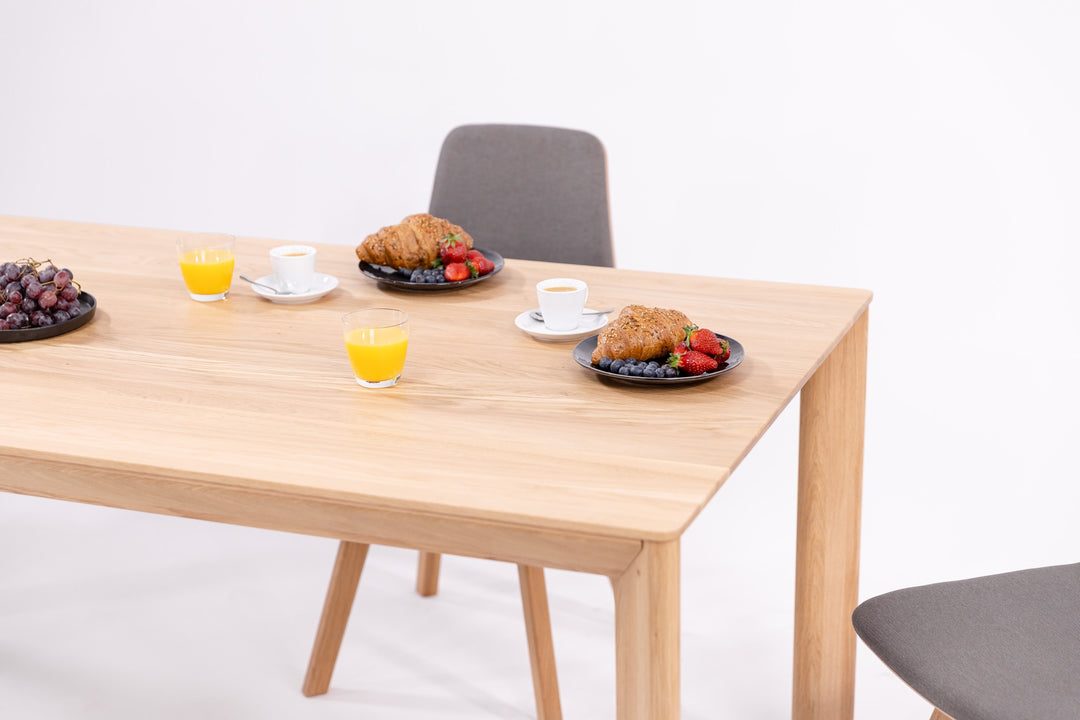 Mesa de comedor extensible madera maciza DITA | KARPIS