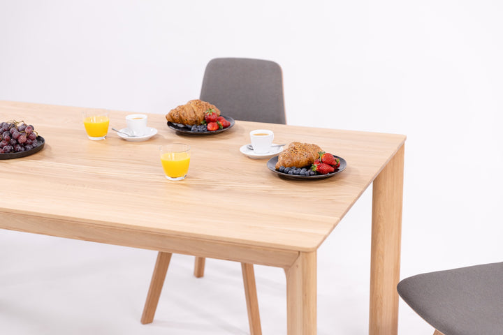 Mesa de comedor extensible madera maciza DITA | KARPIS