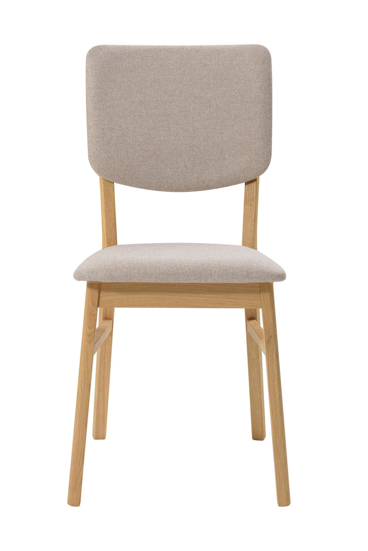  de 2 o 4 Sillas de Comedor Tallin, Estructura de Madera Maciza de Roble, Tapizado | VESKOR
