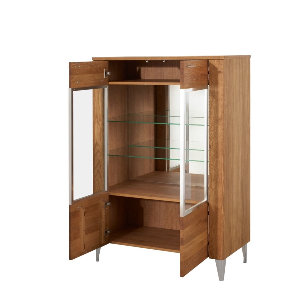 VESKOR Mueble  vitrina de madera maciza de roble de la colección Latina. Mueble nórdico con un diseño moderno 