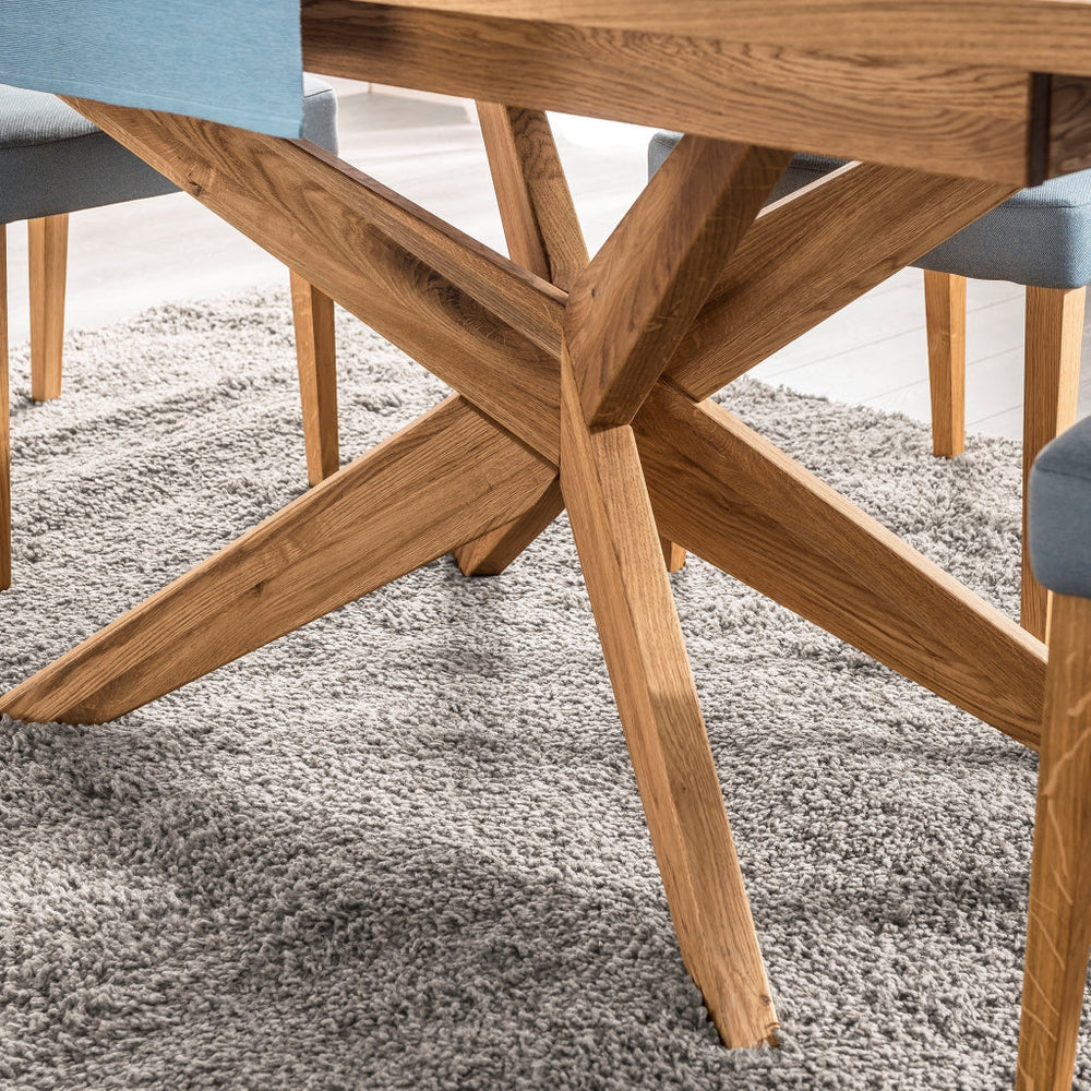 VESKOR Tavolo da pranzo allungabile in rovere massiccio della collezione Velle Mobili nordici dal design moderno